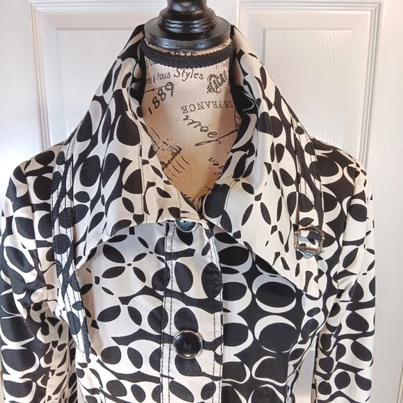 Dalia Jacket Blazer Dress Coat Black White Pattern Women's Size 10P NWOT - Picture 8 of 16